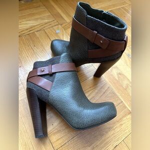Cole haan heeled boots in great condition!